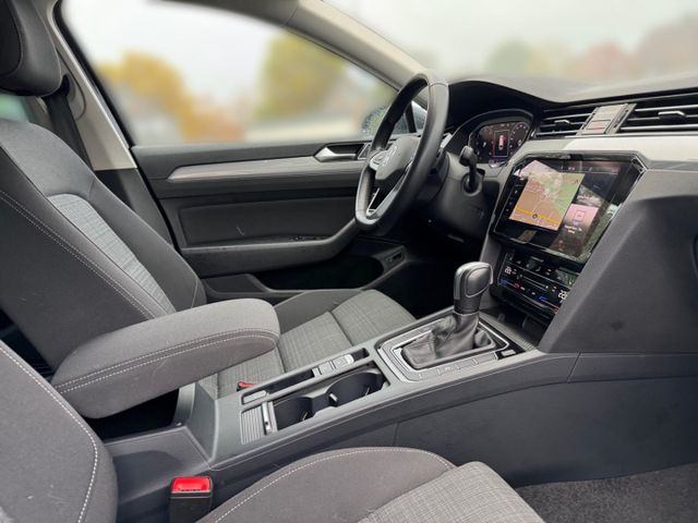 Passat Variant Business 2.0 TDI DSG AHK Navi Mat