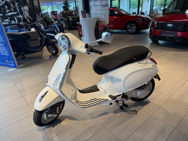 Vespa Primavera 50 Alufelgen, stufenlose Automatik