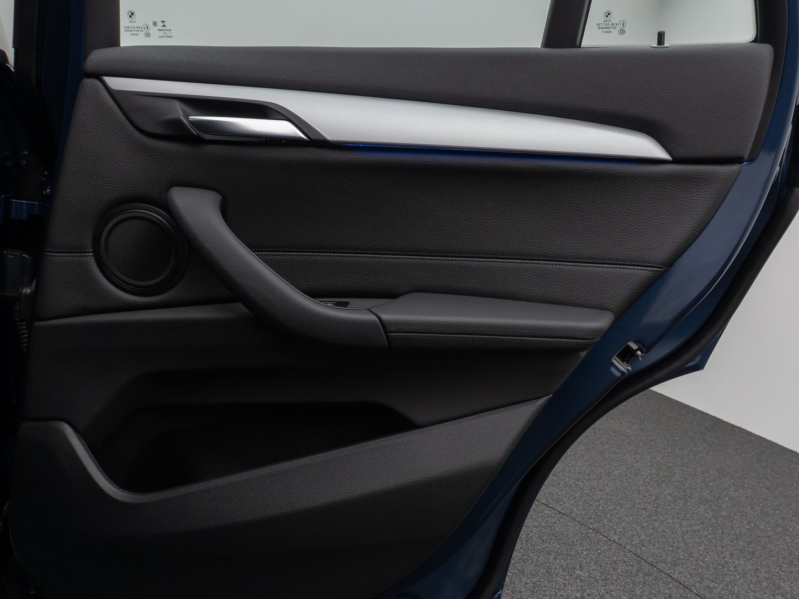 Fahrzeugabbildung BMW X1 xD20d ACC Kamera HUD DAB Memory Leder Panoram