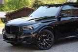 BMW X5 xDrive 30d M Sport/HUD/M-Sitze/Laser/HiFi/22" - mit Diesel-Antrieb: Geländewagen, 2.5