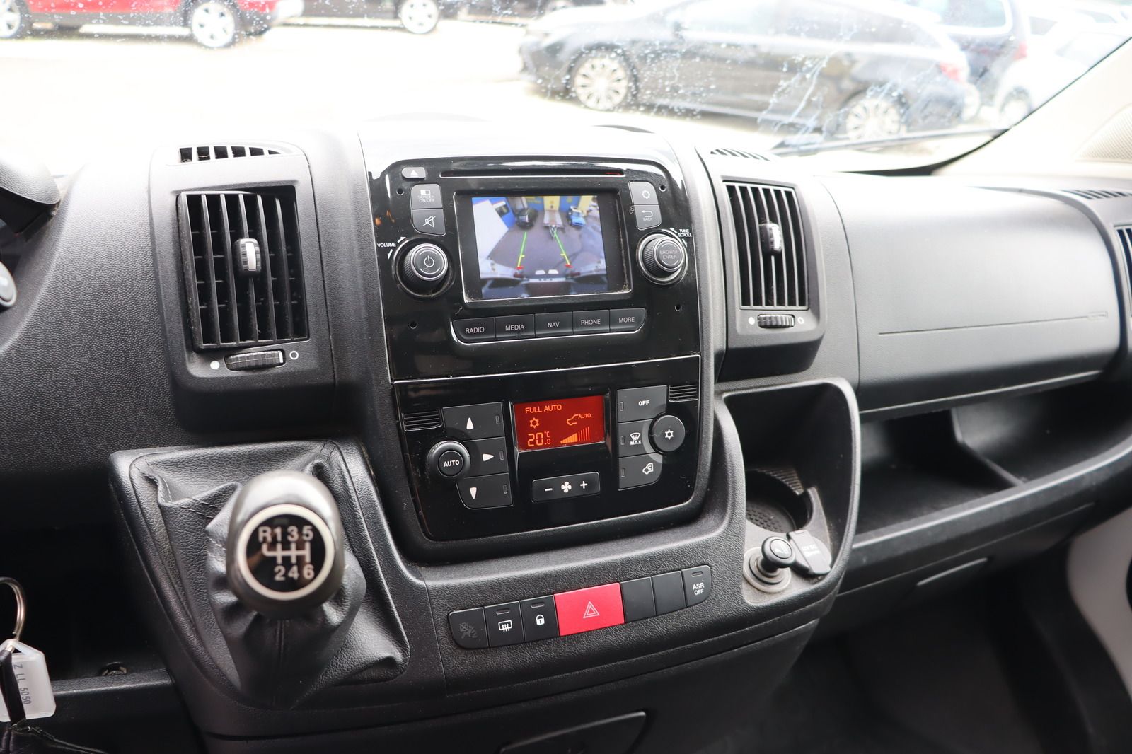 Fahrzeugabbildung Citroën Jumper 35 L3H3 Profi Heavy Hoch LANG Maxi