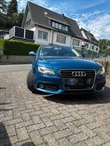 Audi A4 2.0 TDI - Audi A4 aus 2011: TDI