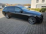 Mercedes-Benz E 43 AMG *Super Ausstattung* - schwarze Mercedes-Benz E 43 AMG
