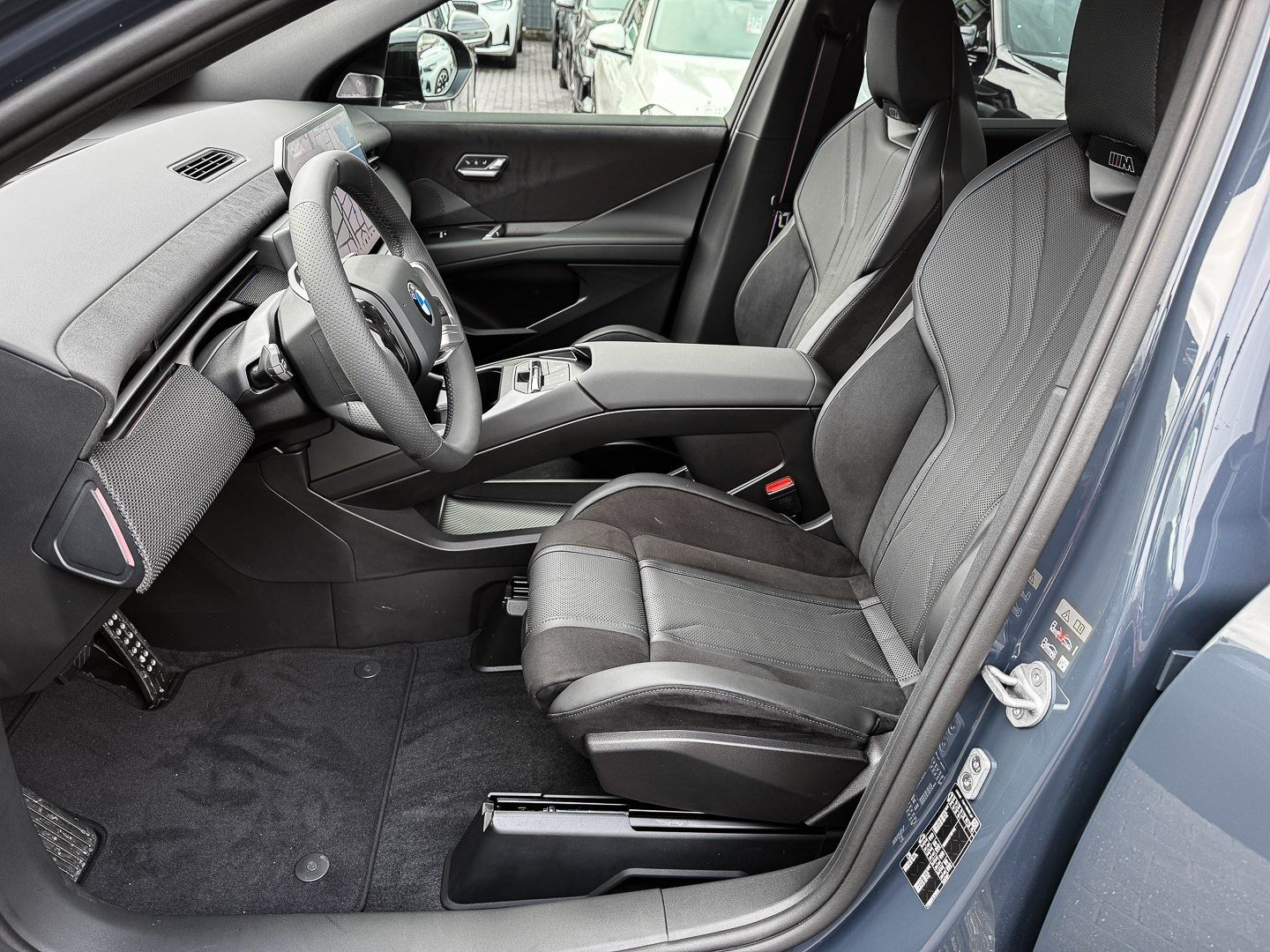 BMW iX3 - Bild 14
