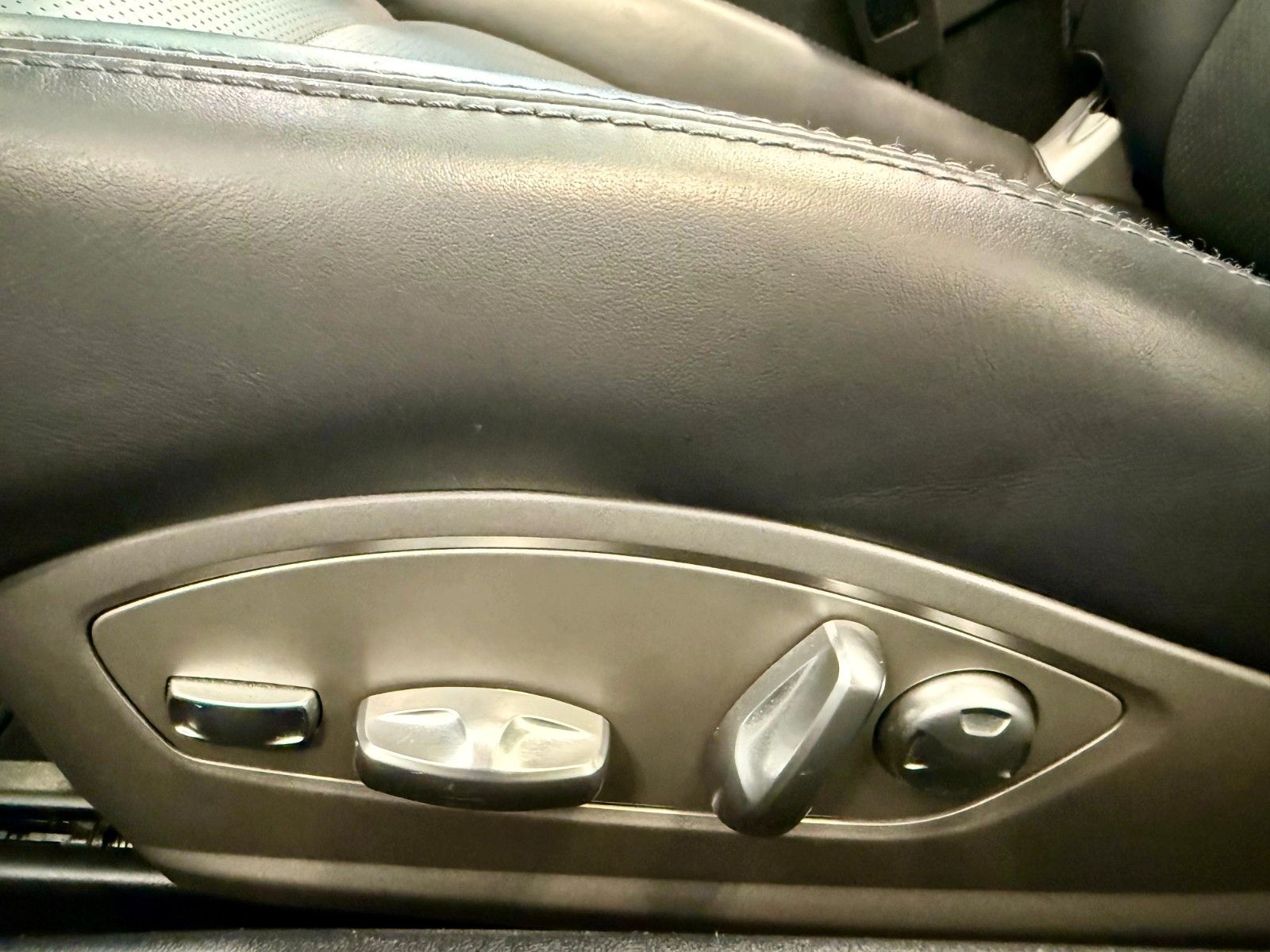 Fahrzeugabbildung Porsche 911 991 Carrera S Cabrio PDK Sportabgas/BOSE/50J