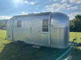 Airstream CAMPER - SEHR GUTER ZUSTAND, SOFORT VERFÜGBAR - Airstream Wohnwagen