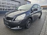 Toyota Verso Travel Diesel*KAMERA*NAVI*8xRÄDER*PDC*GRA - Toyota Verso mit Diesel-Antrieb