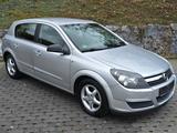 Opel Astra Elegance TÜV NEU AUTOMATIK KLIMA TEMPO - Opel Astra aus 2005: Elegance