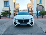 Maserati Levante GT/Sport/Nerissimo/Pano/Assist./H&K/360° - Maserati Levante aus 2022