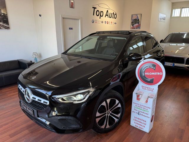 Mercedes-Benz MERCEDES-BENZ GLA 180 d AUT. / TETTO - MY21
