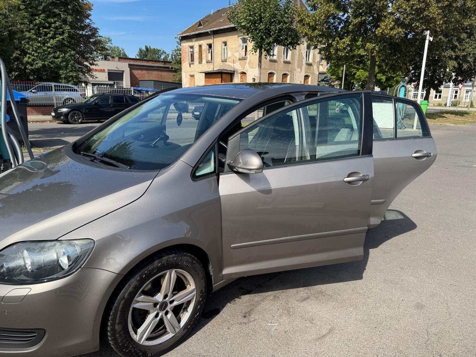 Volkswagen Golf Plus 2010 — photo 5