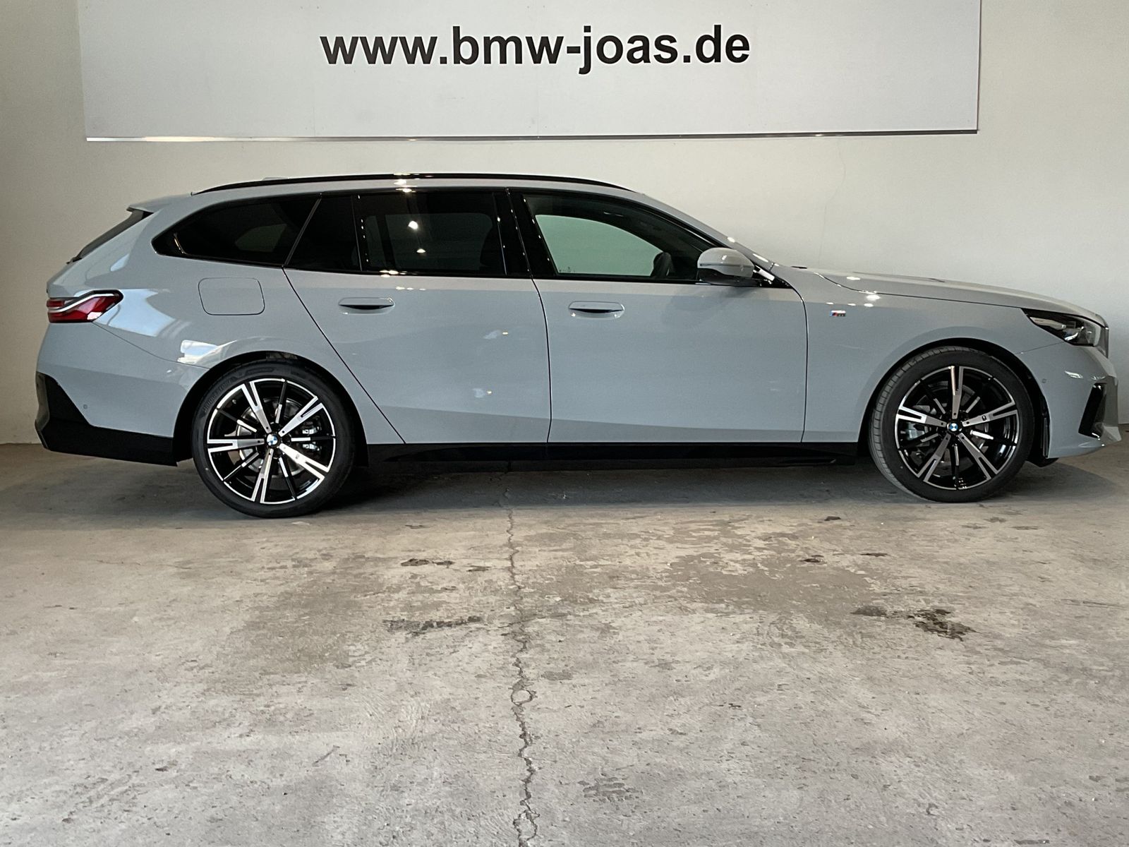Fahrzeugeinzelansicht 16 Fahrzeugabbildung BMW 520d |HK HiFi |M-Sportfahrwerk |AHK