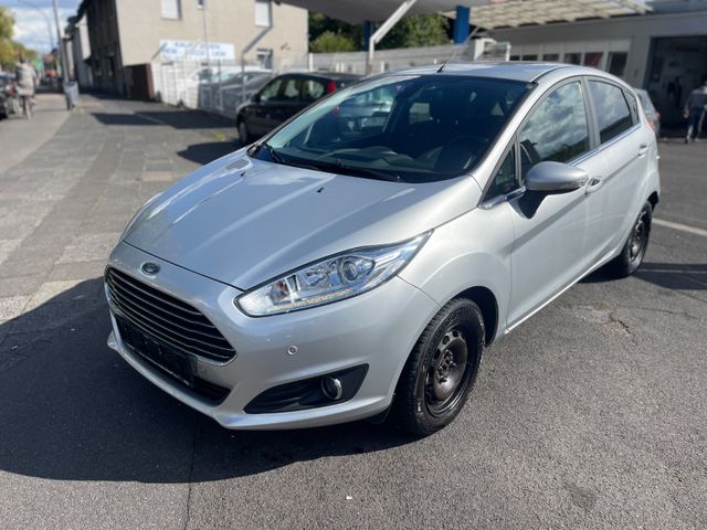 Ford Fiesta Titanium *Klimaautomatik,Sitzheitzung*