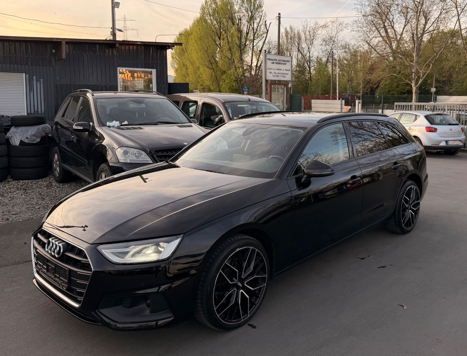 AUDI A4 Avant 30 TDI TÜV NEU/KLIMA/ALWETTER/EUR6/PDC