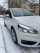 BMW 218 Gran Tourer 218d Sport Line Sport Line - BMW 218 Gran Tourer Kombi Gebrauchtwagen
