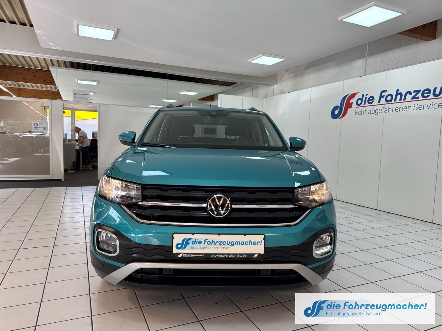 Fahrzeugabbildung Volkswagen T-Cross United 1.0 TSI Navi ACC Apple CarPlay An