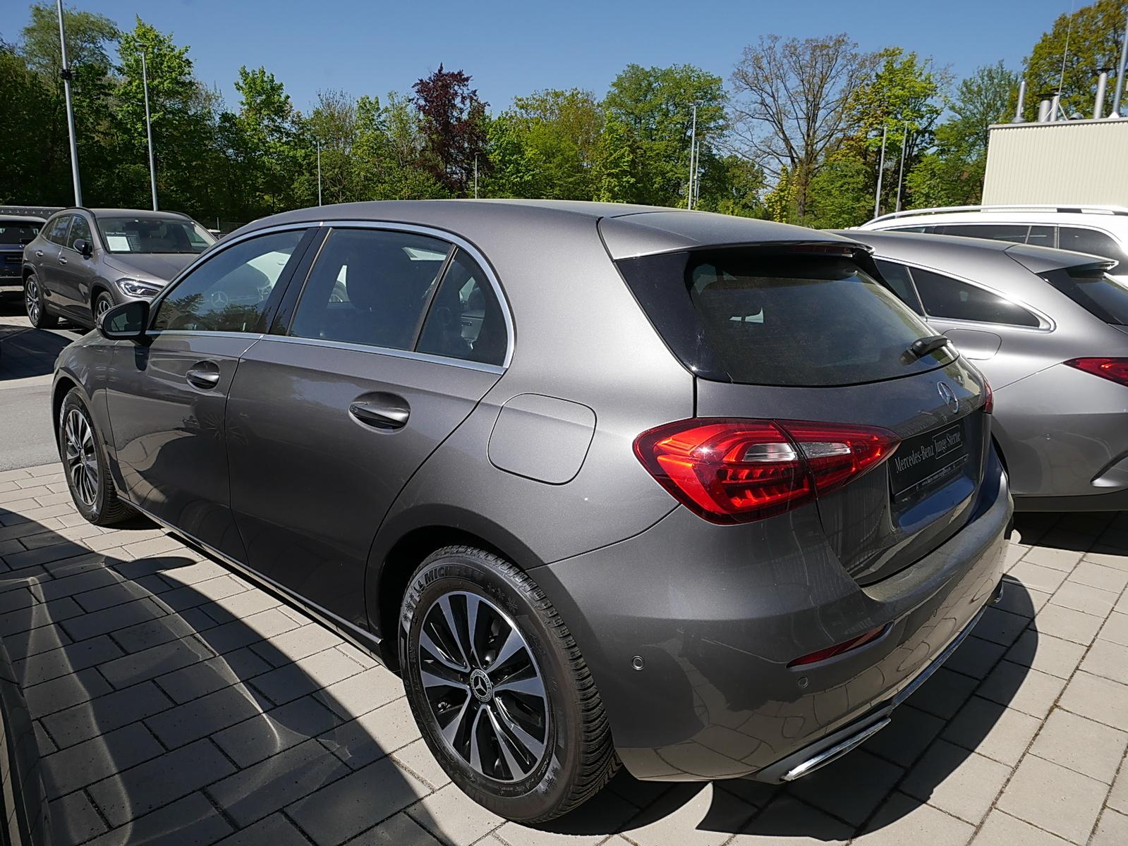 Mercedes-Benz A 200 Kompaktlimo PROGRESSIVE+PDC+SHZ+DAB+MBUX++