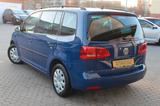 Volkswagen Touran Trendline BMT/Klima/Euro 5/Tüv10.2027 - Volkswagen Touran: 5.2