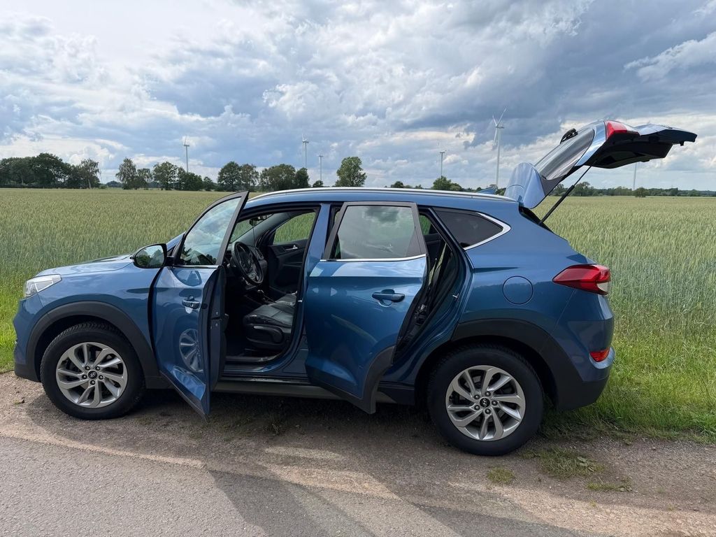 Image of Hyundai TUCSON
