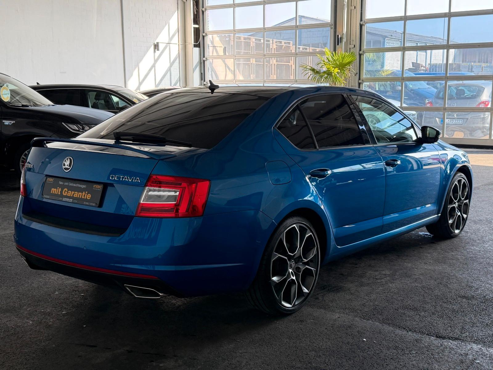 Skoda Octavia Lim.*RS*Automatik*Garantie*Xenon*Leden*