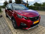 Peugeot 5008 BlueHDi 180 EAT8 GT GT - rote Peugeot 5008