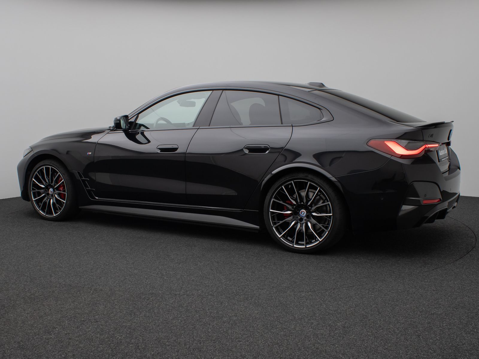 Fahrzeugabbildung BMW i4 M50 Gran Coupé Glasdach Kamera HUD H/K 20Zoll