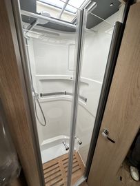 HYMER  ERIBA  HYMERCAR B-Klasse ML I 780 Sie sparen über 32000,- Euro