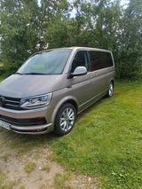 Volkswagen T6 Multivan - mit Diesel-Antrieb: Beige, Schiebedach