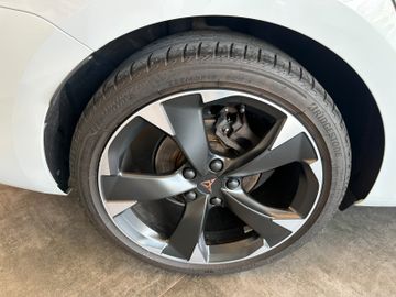 MYAUTOCENTER – Gebraucht- und Jahreswagen mit Werkstattservice in Pfaffenhofen Cupra Leon Sportstourer *LED*Virtuel*Spurh*