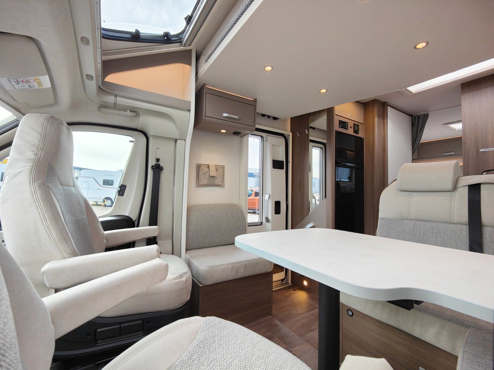 Fahrzeugabbildung Carado T-447 pro+ SUMMER SALE 9.735 € SPAREN