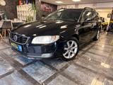 Volvo V70 Kombi Linje Svart/Navi/Aluräder/Xenon/Leder - Volvo V70 in Frankfurt (Main)
