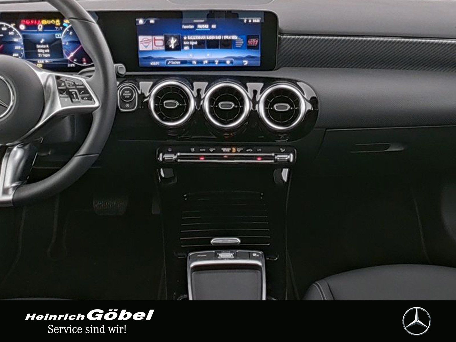 Fahrzeugabbildung Mercedes-Benz A 180 d PROGRESSIVE+LED+NAVI+KAMERA+CARPLAY+SHZ