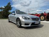 Mercedes-Benz E 63 AMG W212  6.2L V8 Saug... - Mercedes-Benz E63 aus dem Jahr 2010