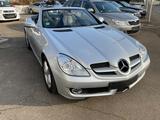 Mercedes-Benz SLK 200 SLK Roadster SLK 200 Kompressor - Mercedes-Benz SLK 200 Gebrauchtwagen in Stuttgart