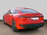 Audi Q8 E-tron SPORTBACK  ADVANCED+AHK+VIRTUAL+LUFT+C - rote Audi Q8