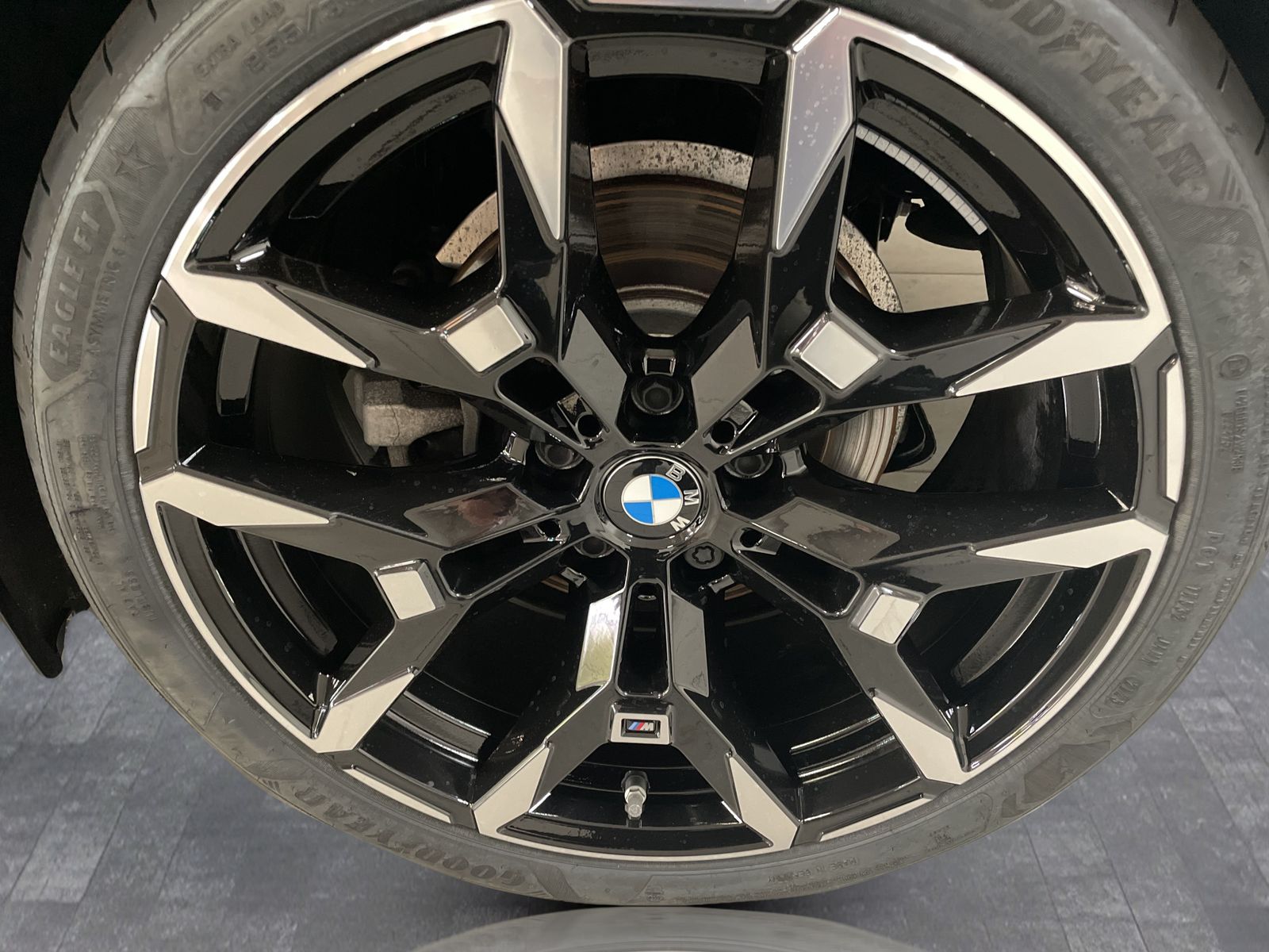 BMW 320 - Bild 13