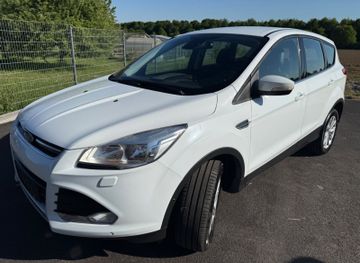 Ford Kuga - 2