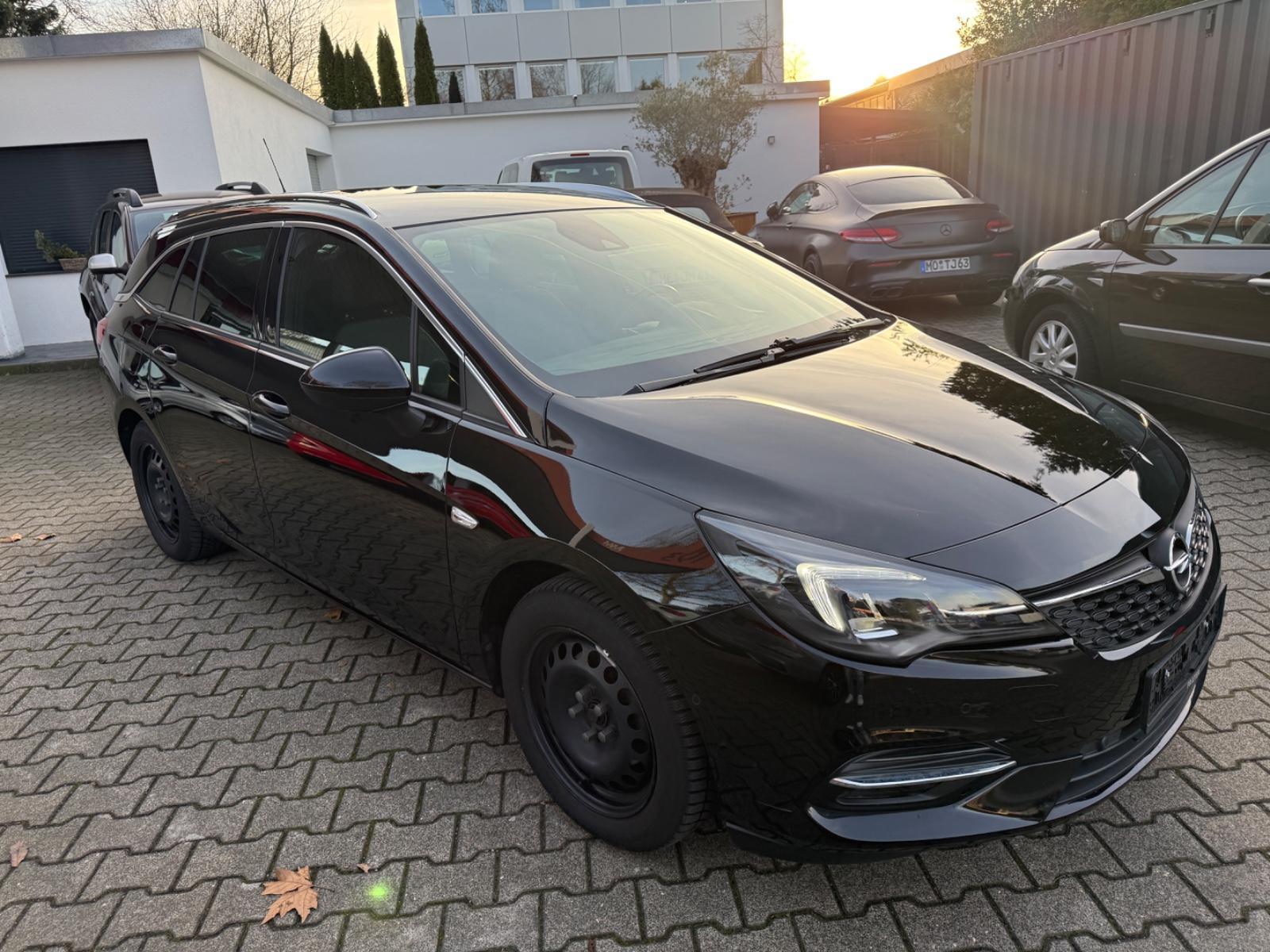 Opel Astra  1.2l edition elegance  FACELIT, Navi,