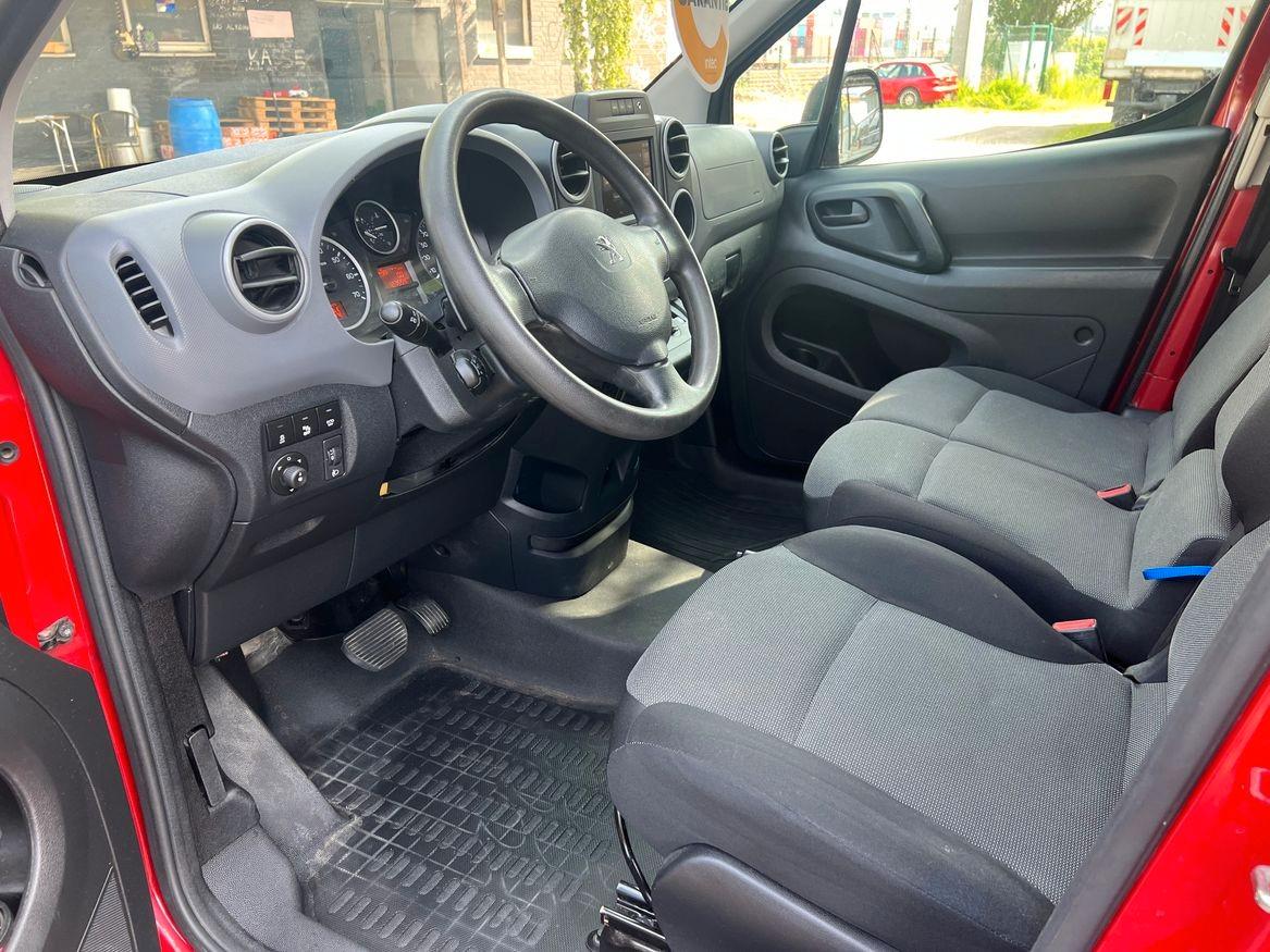 Peugeot Partner L2 Premium Automatik,Klima,Navi,AHK,3Si.