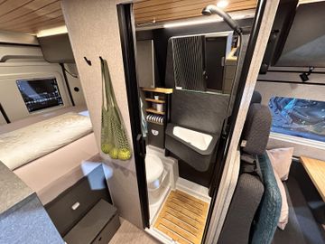 HYMER  ERIBA  HYMERCAR Redwood 600 Sport Schlafdach Autarkie