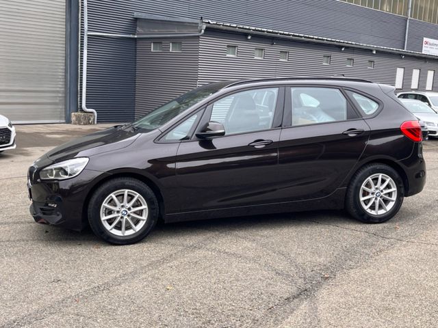 BMW 220d  Active Tourer Advantage* 1.HAND *NAVI*