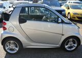 Smart fortwo cabrio 62 kW *NAVI*KLIMA*TOUCH*BT* - Smart: Halbautomatik
