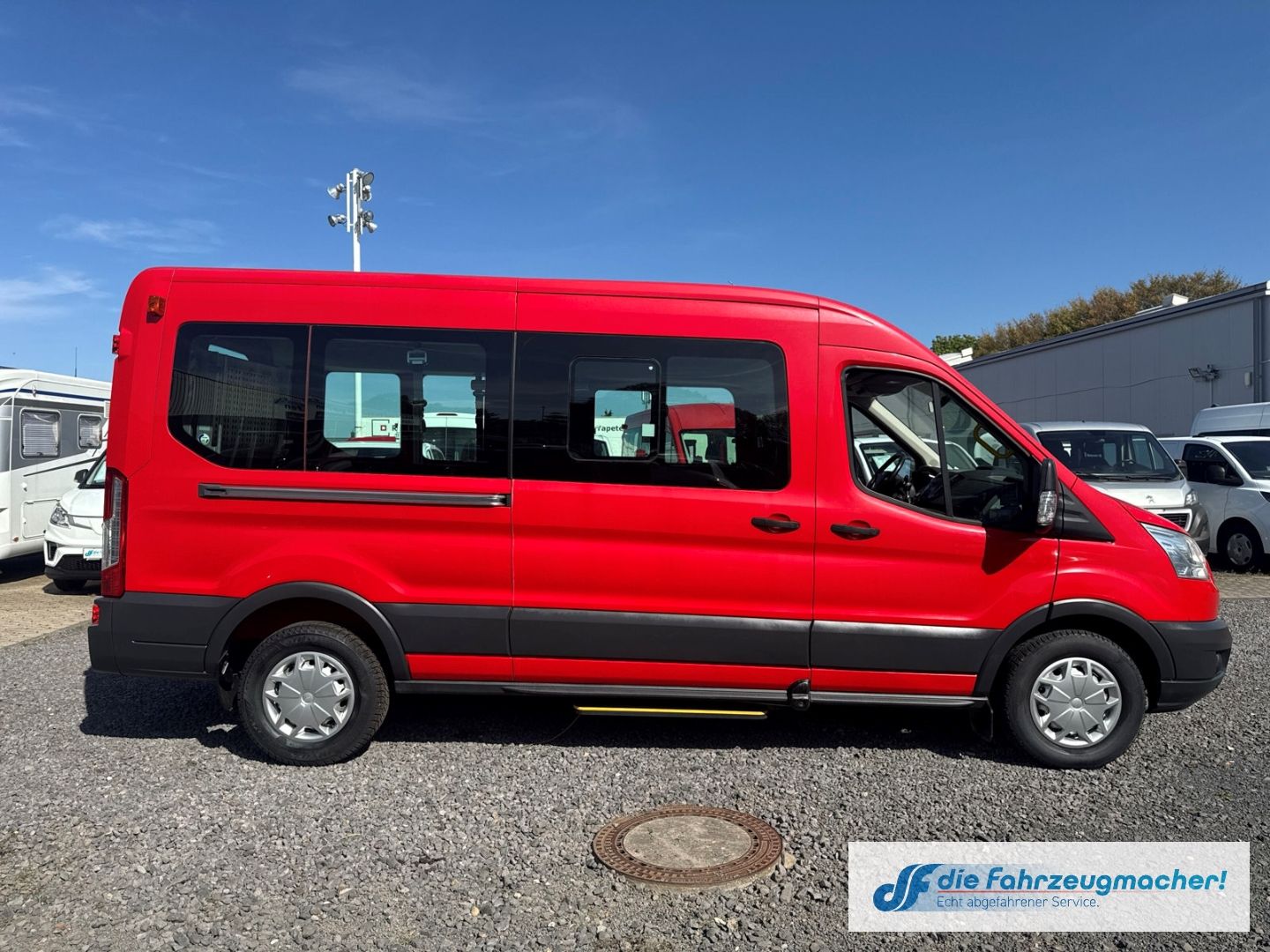 Fahrzeugabbildung Ford Transit Kombi 350 L3 Trend Temp Klima *2076