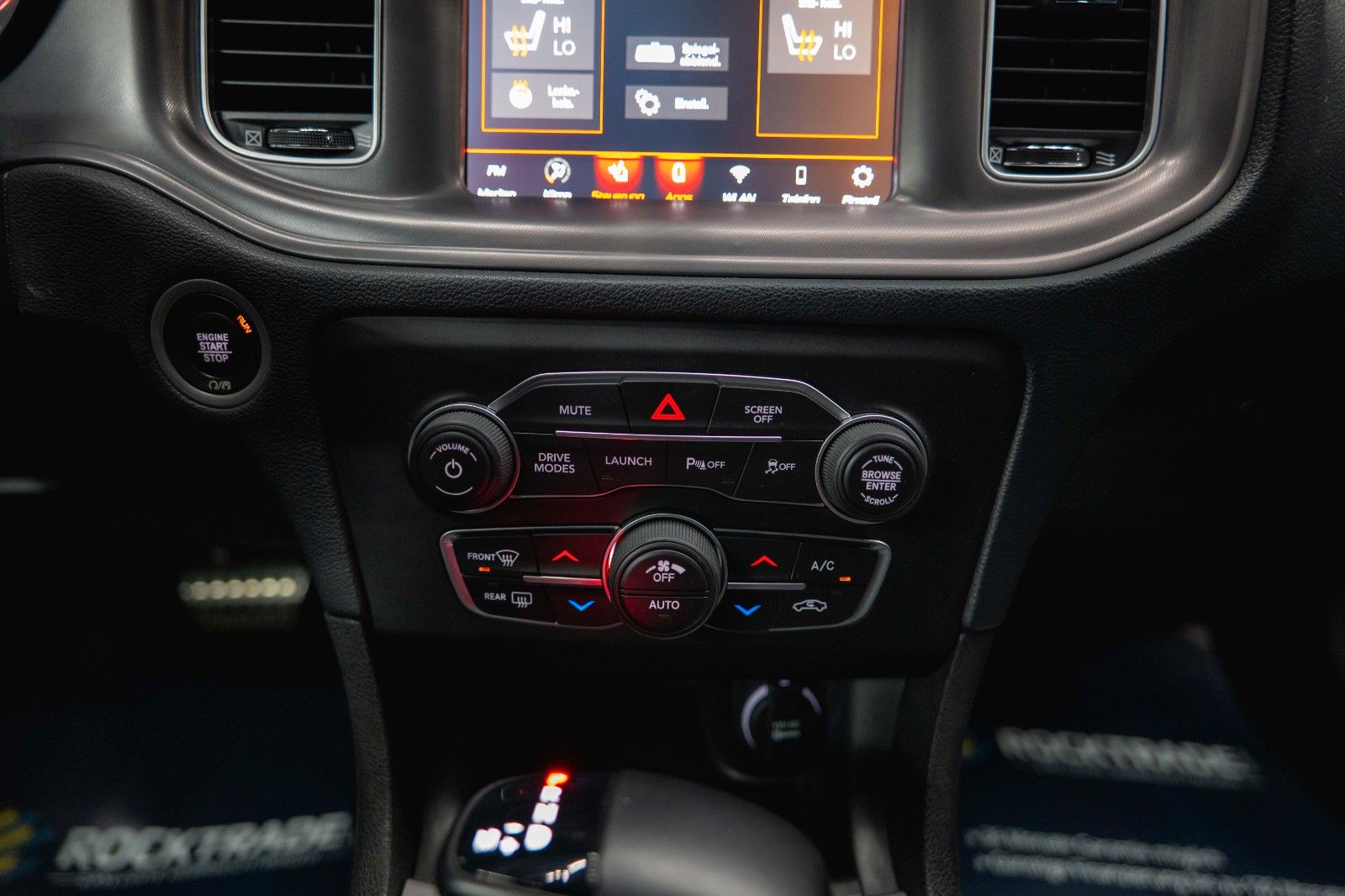 Fahrzeugabbildung Dodge Charger 6.4 V8 SRT 392 SCAT PACK Performance LED