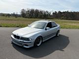 BMW E39 523i M-Paket Alcantara zweite Hand - BMW 523 aus 2000