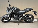 Honda CB 125 R - NAKED BIKE VON 81 BIS 125 CCM