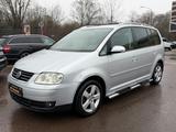 Volkswagen Touran Highline 7 Sitzer+TÜV neu - gebrauchte VW Touran aus dem Jahr 2005