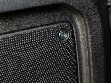 Ford Kuga 2.0 Mild-Hybrid ST-Line X Navi Kamera B&O