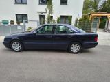 Mercedes-Benz E 200 KOMPRESSOR CLASSIC Classic - gebrauchte Mercedes-Benz E 200 aus dem Jahr 2002