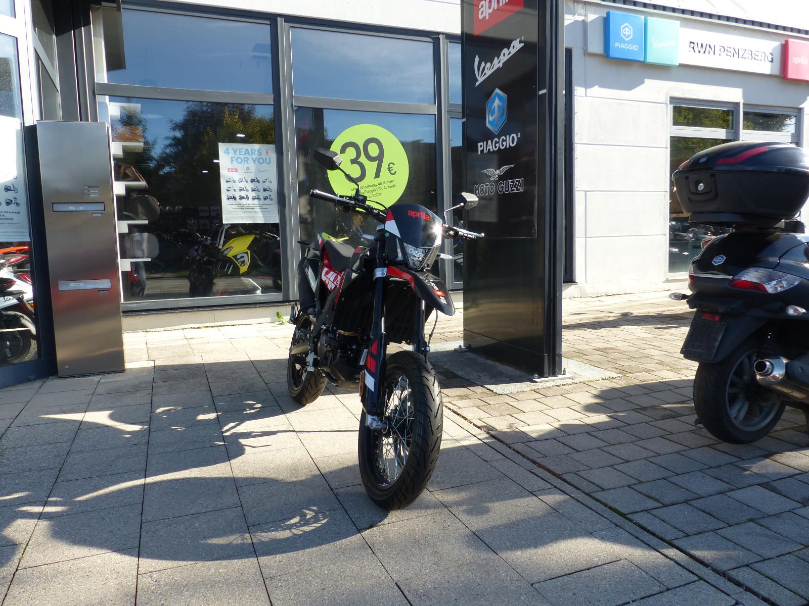 Aprilia SX 125 E5+ Aktion